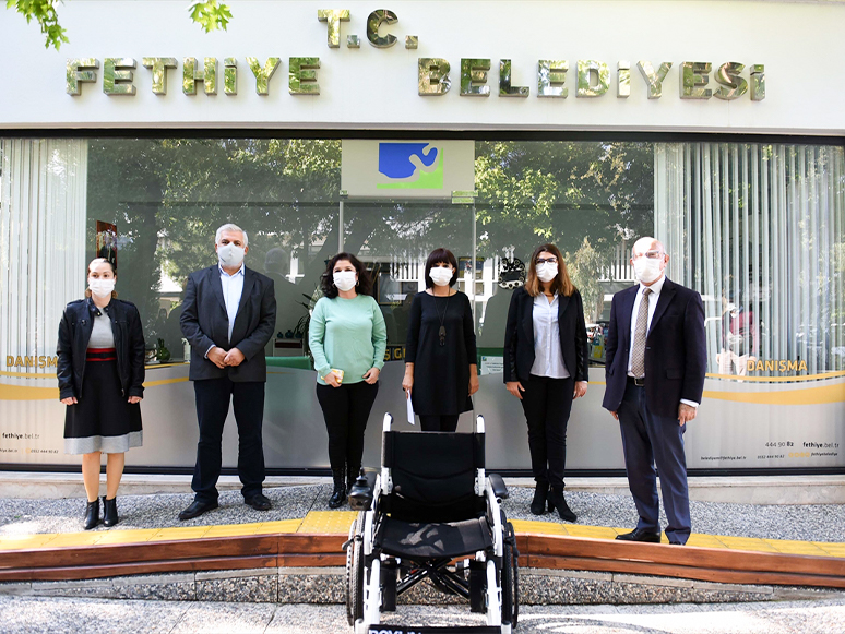 Fethiye'de 8 Engelli Vatandaşa Akülü Sandalye Hediye Edildi