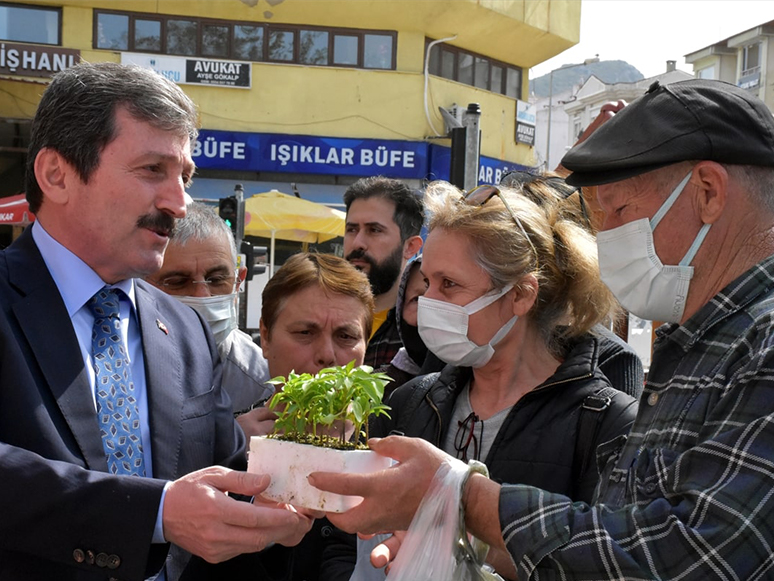 Muğla'da Ata Tohumlarından Elde Edilen Fideler Ücretsiz Dağıtıldı