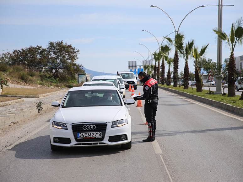 Bodrum'da Polisten Kısıtlama Denetimi