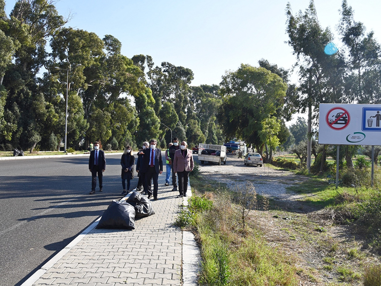 Turizm Merkezlerindeki Yol Güzergahlarından 45 Ton Çöp Toplandı