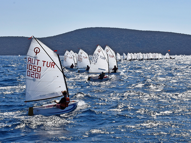 TYF 2021 Optimist Türkiye Şampiyonası Heyecanı Devam Ediyor