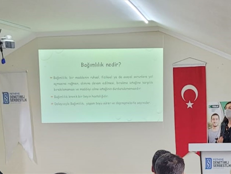 Fethiye'de Hükümlüler İçin Bağımlılık Semineri Düzenlendi