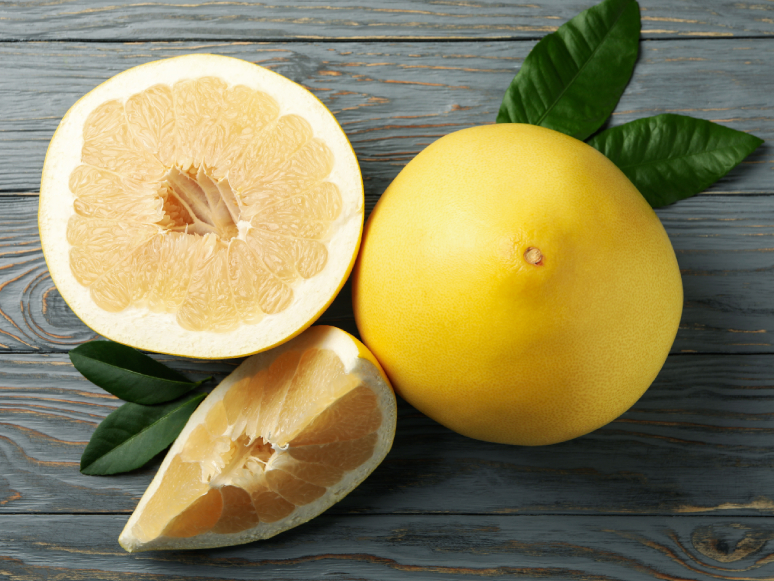 Pomelo Meyvesi Nedir? Pomelo Meyvesinin Faydaları Nelerdir?