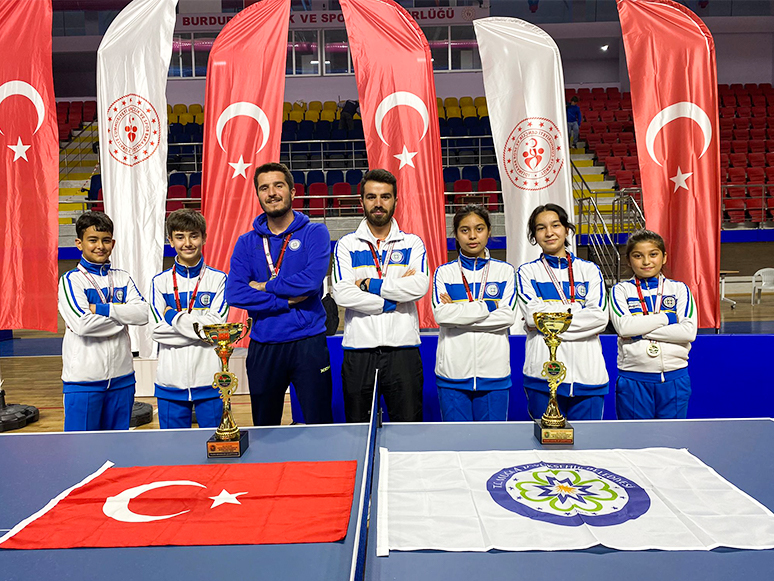 Muğla Büyükşehir Masa Tenis Takımı Ege Bölge Şampiyonu Oldu