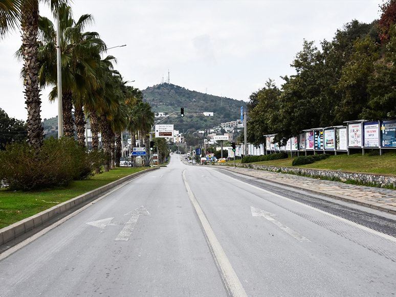 Muğla’da Sokaklar ve Caddeler Boş Kaldı