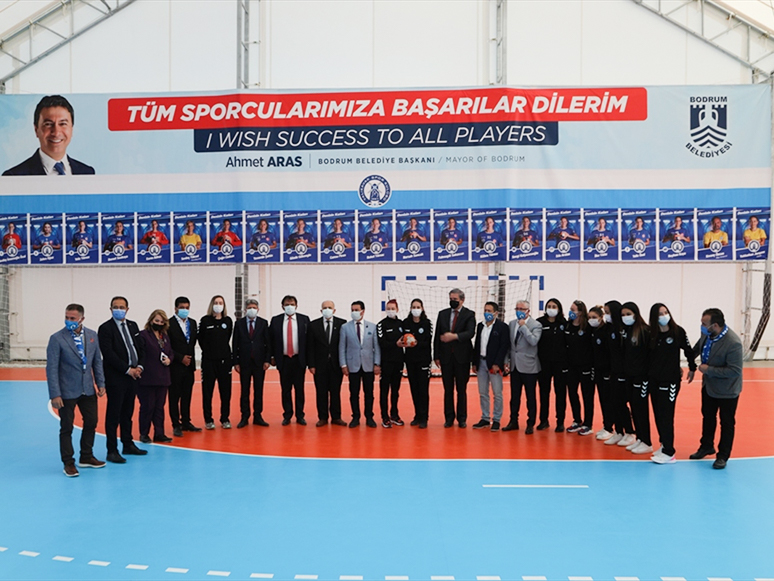 Bodrum'da Yeni Yapılan Spor Kompleksi Törenle Açıldı