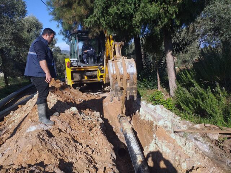 Milas Beçin’de Bin 200 Metre İçme Suyu Hattı Yenilendi