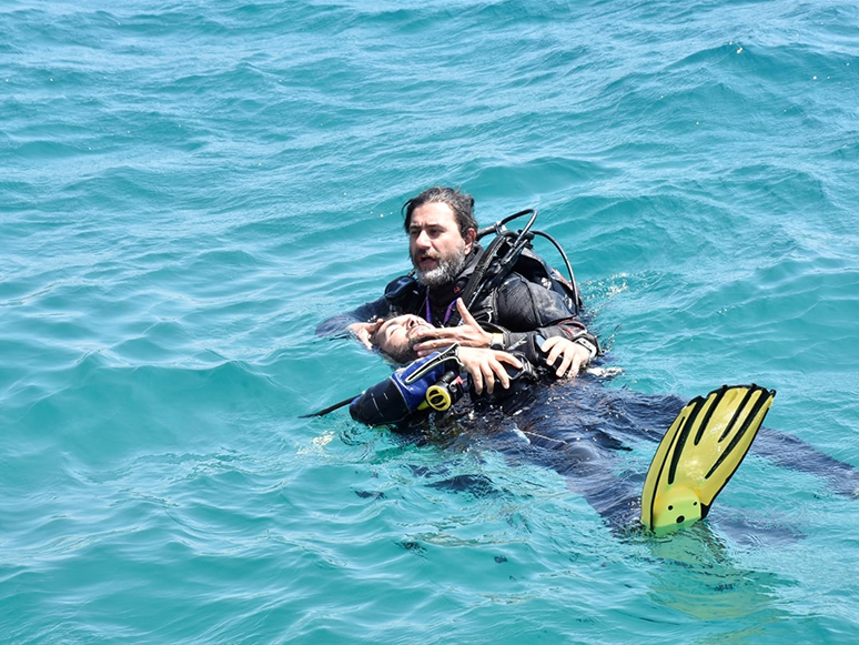 Dalış Turizmine Emek Veren Eğitmen ve Rehber Dalıcı Adayları Bu Kez Sınav İçin Daldı