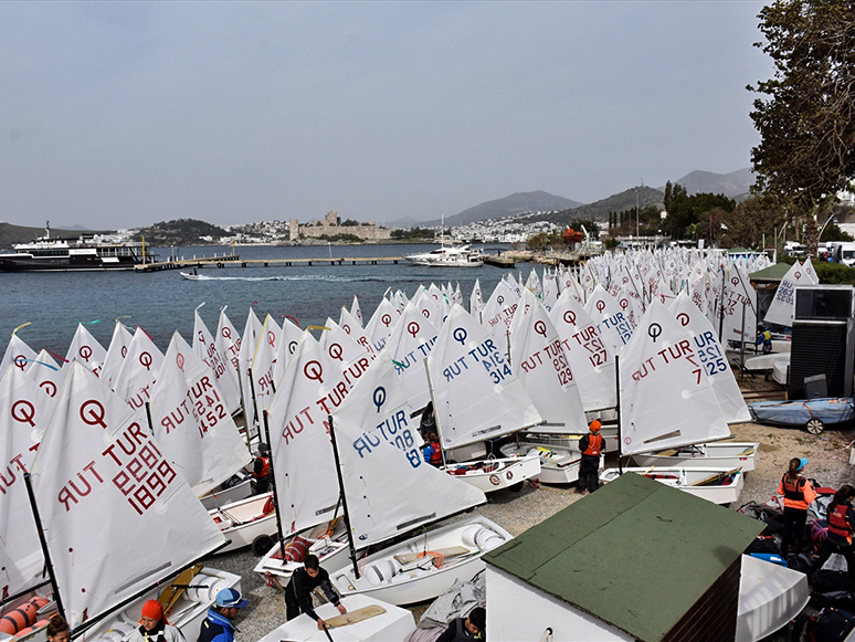 10. Bodrum Uluslararası Optimist Yarışları Başladı