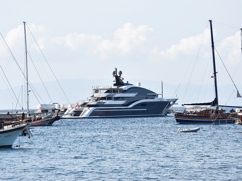 Lüks Yat Dar Bodrum’da 