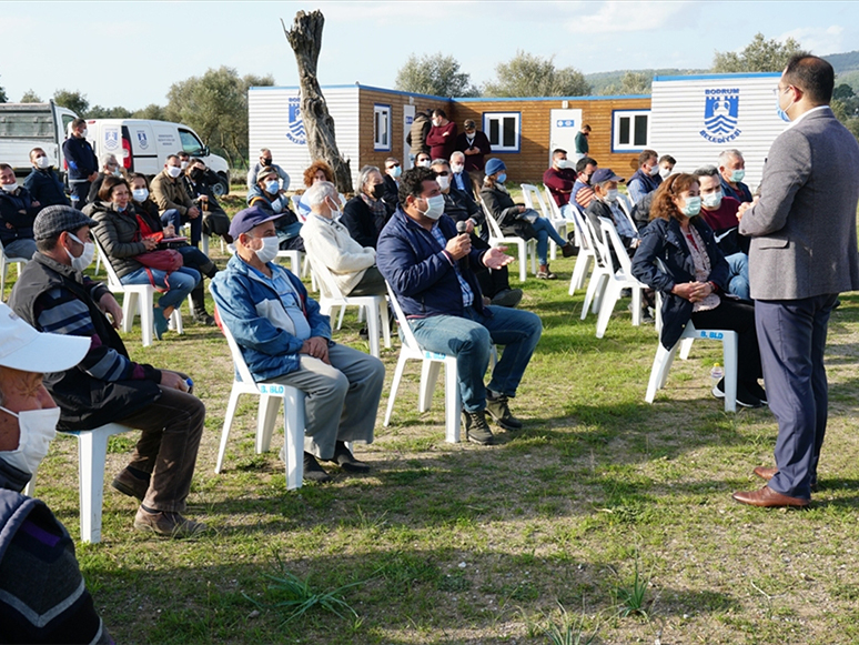 Bodrum'da Üreticiler Tohum Merkezinde Bir Araya Geldi