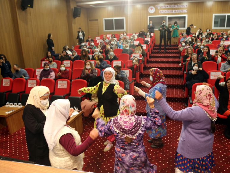 Muğla’da Kadınlarımız Zeytinleri ile Yeniden Doğacak Projesinin Lansmanı Yapıldı