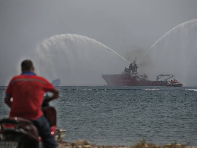 Nene Hatun, Yangın Bölgesine Ulaştı