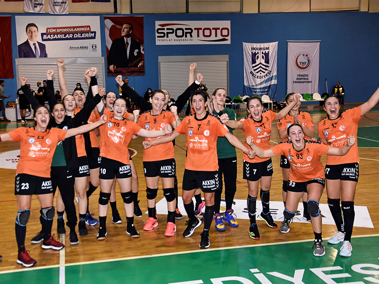 Hentbolda Kadınlar EHF Avrupa Kupası