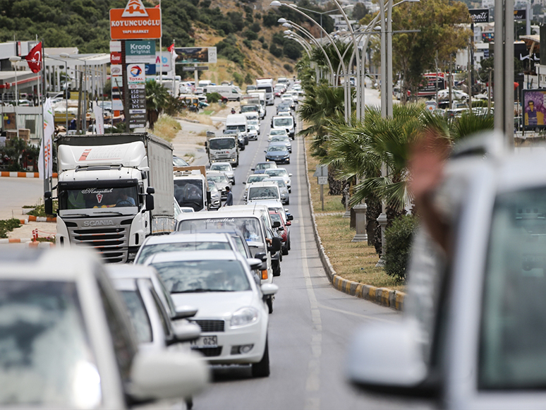 Başkan Gürün Muğla’ya Akın Eden Kalabalığa Karşı Uyardı