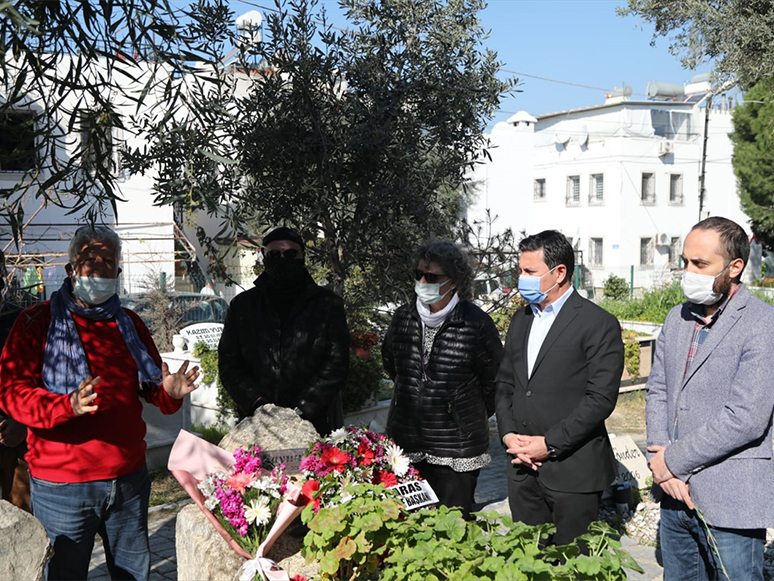 Çevreci Anne Olarak Tanınan Saynur Gelendost Mezarı Başında Anıldı
