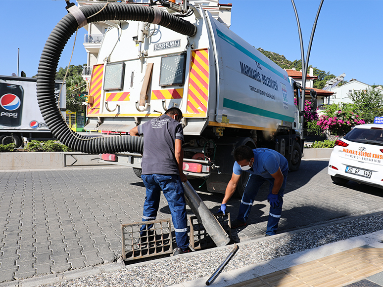 Marmaris Belediyesi Sel Riskine Karşı Geniş Kapsamlı Çalışma Başlattı