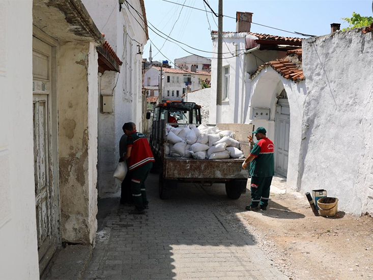 Muğla'da Dünya Çevre Günü'nde 30 Ton Kireç Dağıtıldı