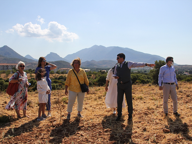 Muğla Aile ve Sosyal Hizmetler İl Müdürü Bozçelik'ten Çocuk Evi Arazisinde İnceleme