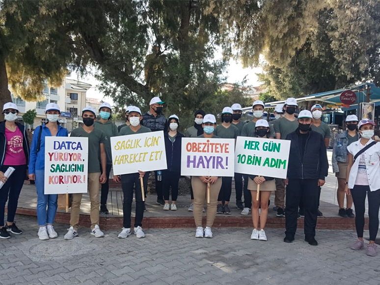 Datça'da Lise Öğrencileri Sağlık İçin Yürüdü