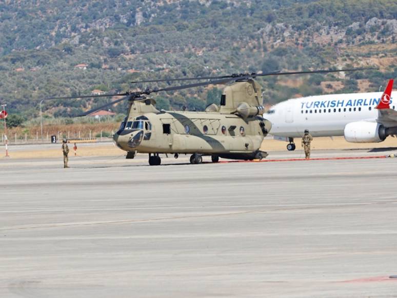 Muğla Yangınlarına ABD’den 2 Helikopter Geldi