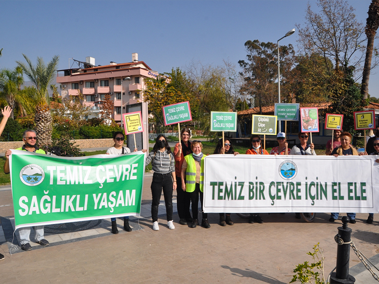 Sakin Şehir Köyceğiz'de Dalgıçlar Göl Dip Temizliği Yaptı