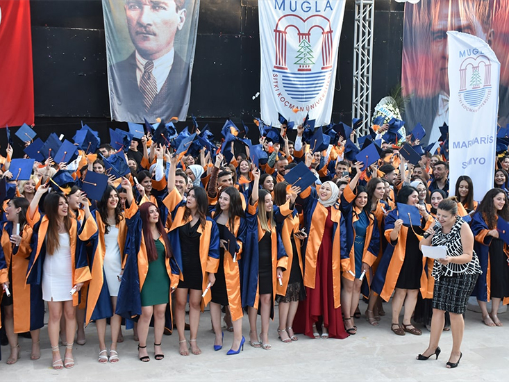 MSKÜ Sağlık Hizmetleri Meslek Yüksekokulunda Mezuniyet Töreni Düzenlendi