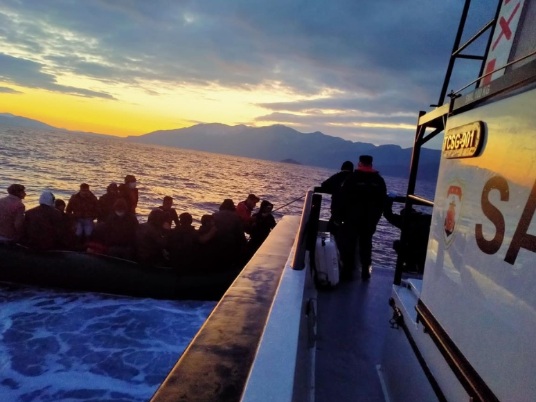 Bodrum Açıklarında 37 Düzensiz Göçmen Karaya Çıkarıldı