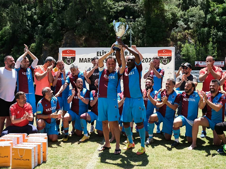Marmaris Master Cup Futbol Turnuvası'nda Maçka Belediyesi Şampiyon Oldu