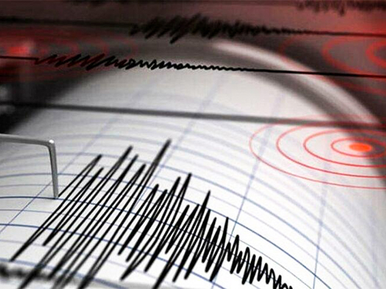 İzmir'in Urla İlçesi Açıklarında 5,1 Büyüklüğünde Deprem