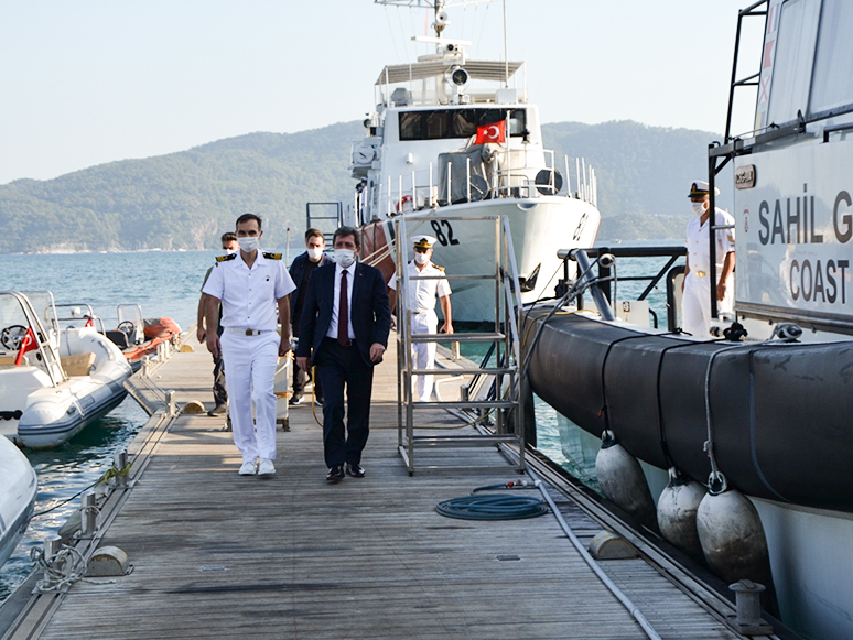 Muğla Valisi Tavlı’dan Sahil Güvenlik Komutanlığına Ziyaret