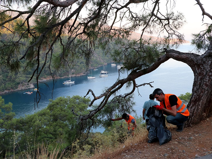 Fethiye Yarımada'da Çevre Temizliği Yapıldı