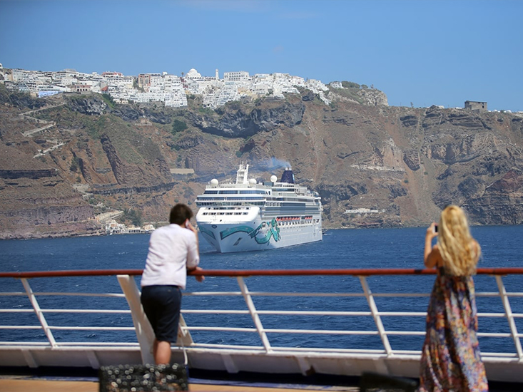 Yüzen Otel ile Bodrum'dan Ege Adalarına Mavi Yolculuk