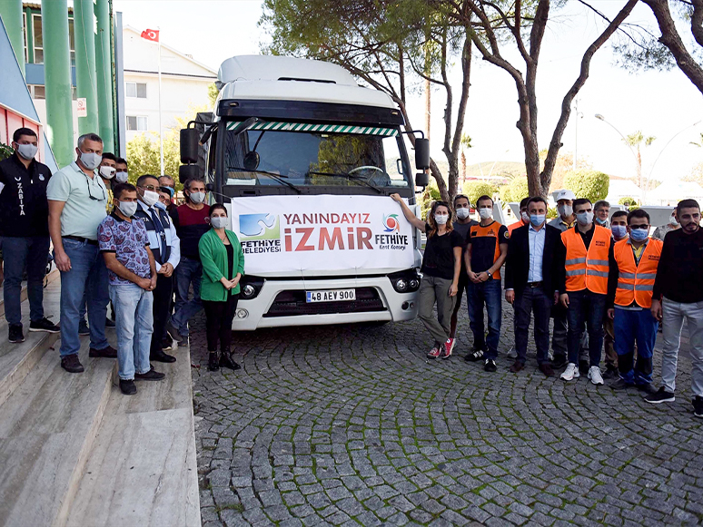 Fethiye’den İzmir’e Yardım Tırı Yola Çıktı
