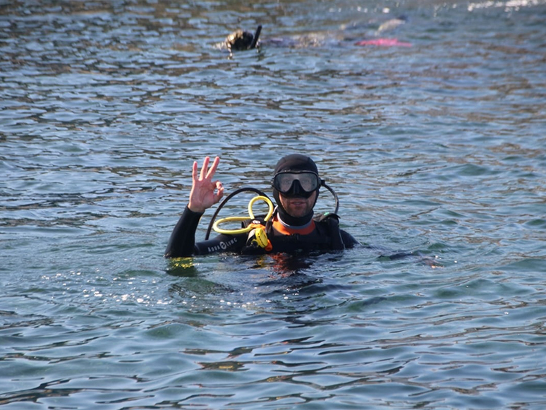 Bodrum'da Deniz Dibi ve Kıyı Temizliği Yapıldı