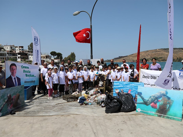 Muğla'da Deniz Dibi Temizliği Etkinliği Yapıldı